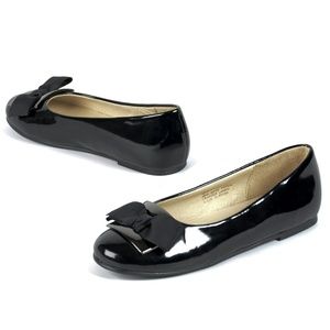 Nw Pazitos Sq Bow Buckle Black